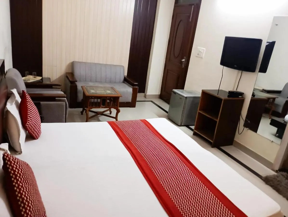 Hotel Home Stay Dwarka Delhi  India